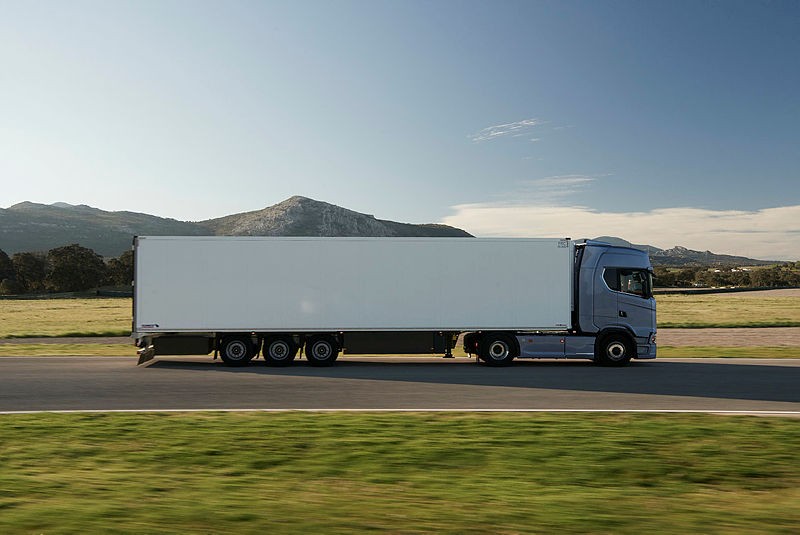 Scania S 730 4x2 tractor with refrigerated box

Malaga, Spain

Photo: Gustav Lindh, 2016